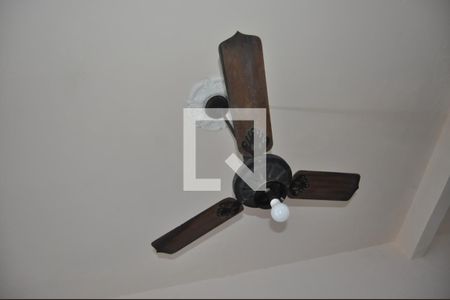 Casa à venda com 286m², 3 quartos e 1 vagaQuarto de Serviço