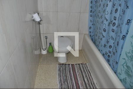 Casa à venda com 286m², 3 quartos e 1 vagaBanheiro