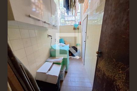 Apartamento à venda com 144m², 3 quartos e 1 vaga Apartamento à venda com 144m², 3 quartos e 1 vagaÁrea de serviço