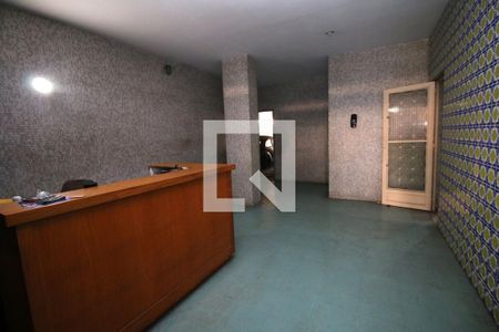 Apartamento à venda com 69m², 2 quartos e 1 vagaHall de Entrada e Elevadores