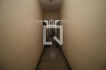 Apartamento à venda com 69m², 2 quartos e 1 vagaCorredor de Acesso