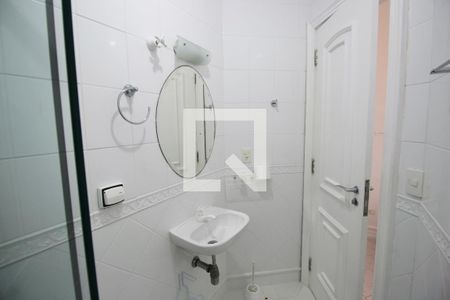 Apartamento para alugar com 180m², 4 quartos e 2 vagas Apartamento para alugar com 180m², 4 quartos e 2 vagasBanheiro de serviço