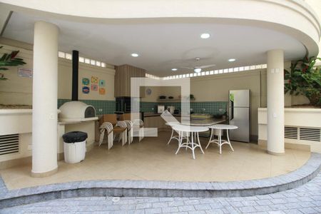 Apartamento para alugar com 180m², 4 quartos e 2 vagas Apartamento para alugar com 180m², 4 quartos e 2 vagasÁrea comum - Churrasqueira