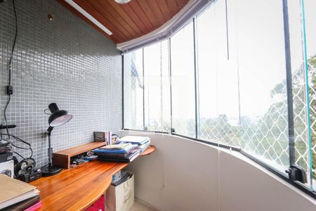 Apartamento à venda com 125m², 4 quartos e 3 vagas Apartamento à venda com 125m², 4 quartos e 3 vagasVaranda da Suite 1