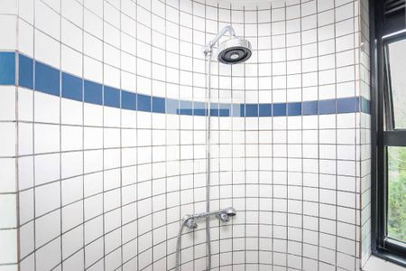 Apartamento à venda com 125m², 4 quartos e 3 vagas Apartamento à venda com 125m², 4 quartos e 3 vagasBanheiro da Suite 2