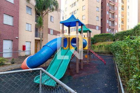 Apartamento à venda com 49m², 2 quartos e 1 vaga Apartamento à venda com 49m², 2 quartos e 1 vagaÁrea comum - Playground