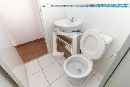 Apartamento à venda com 49m², 2 quartos e 1 vaga Apartamento à venda com 49m², 2 quartos e 1 vagaBanheiro