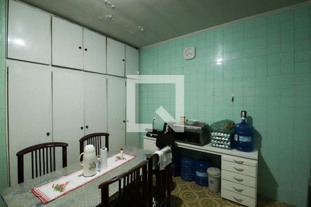 Casa à venda com 240m², 3 quartos e 1 vagaCozinha