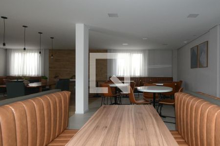 Apartamento à venda com 40m², 2 quartos e sem vagaÁrea comum
