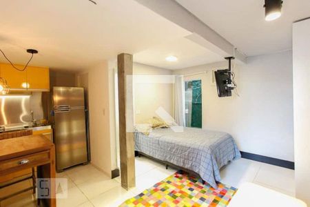 Casa à venda com 290m², 6 quartos e 6 vagasEdícula