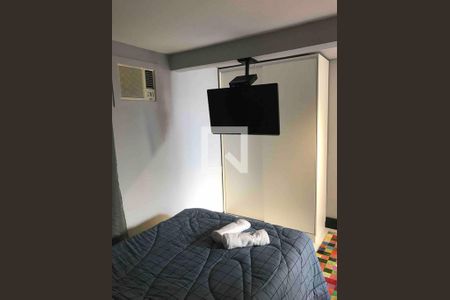 Casa à venda com 290m², 6 quartos e 6 vagasEdícula