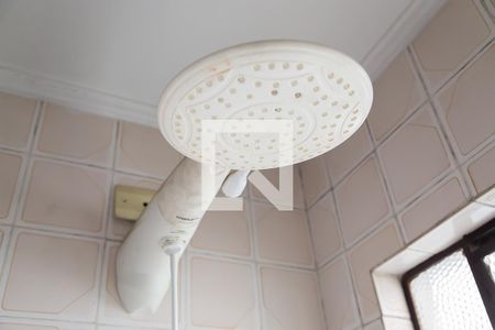 Casa à venda com 290m², 6 quartos e 6 vagasBanheiro da Suíte 3 - Chuveiro