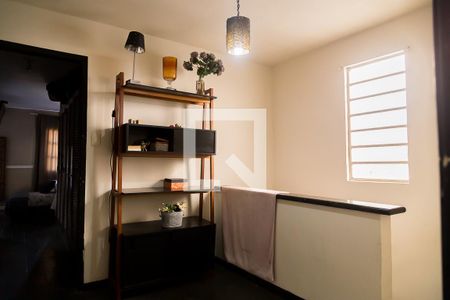 Casa à venda com 290m², 6 quartos e 6 vagasCorredor