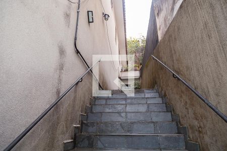 Casa à venda com 290m², 6 quartos e 6 vagasCorredor