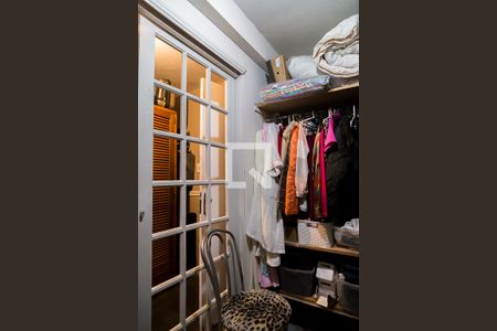 Casa à venda com 290m², 6 quartos e 6 vagasCloset da Suíte 5