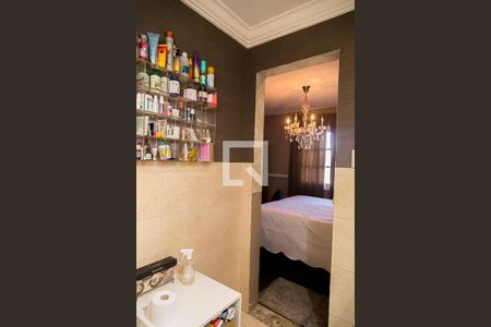 Casa à venda com 290m², 6 quartos e 6 vagasBanheiro da Suíte 5