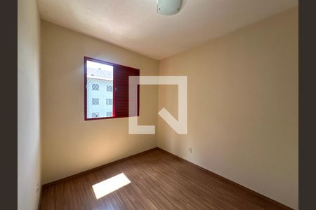 Quarto 2 de apartamento à venda com 2 quartos, 49m² em Núcleo Residencial Célia Mota, Barueri