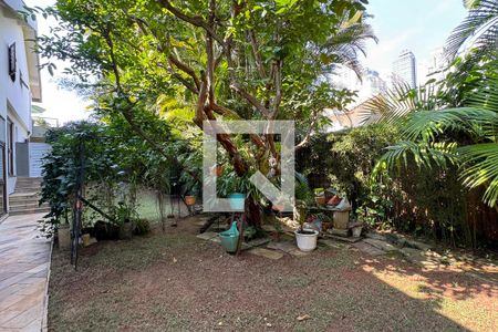 Casa de condomínio à venda com 430m², 4 quartos e 6 vagasJardim