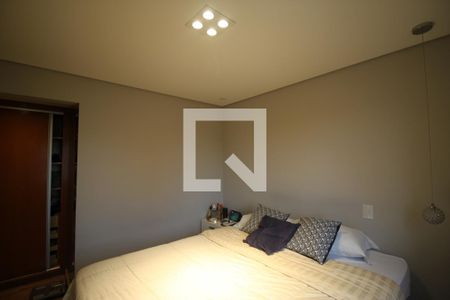 Apartamento à venda com 98m², 2 quartos e 2 vagasQuarto 2 - Suíte