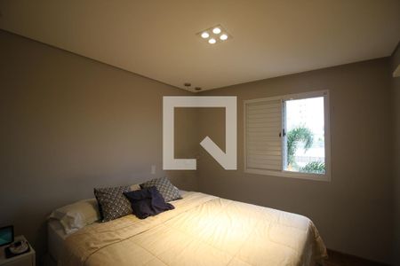 Apartamento à venda com 98m², 2 quartos e 2 vagasQuarto 2 - Suíte