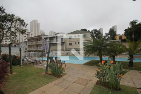 Apartamento à venda com 98m², 2 quartos e 2 vagasÁrea comum - Piscina