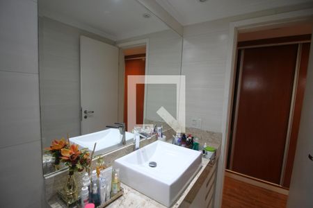 Apartamento à venda com 98m², 2 quartos e 2 vagasBanheiro da Suíte 2