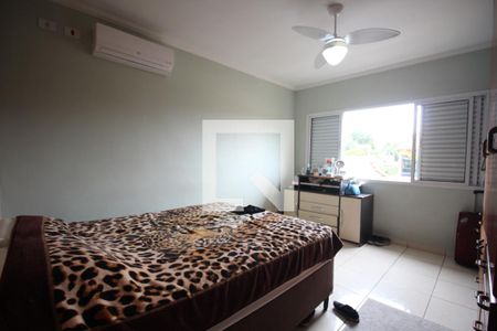 Casa à venda com 119m², 3 quartos e 2 vagasSuíte 