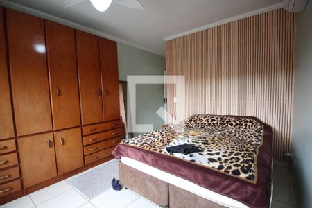 Casa à venda com 119m², 3 quartos e 2 vagasSuíte 