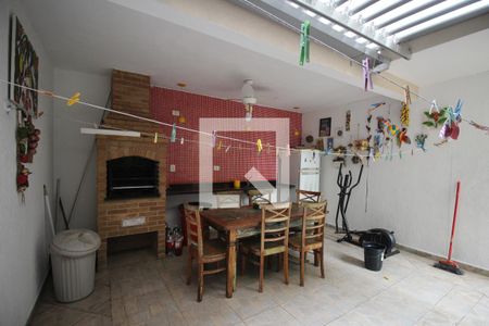 Casa à venda com 119m², 3 quartos e 2 vagasÁrea de Serviço