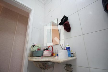 Casa à venda com 119m², 3 quartos e 2 vagasBanheiro Social