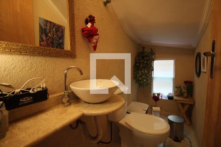 Casa à venda com 119m², 3 quartos e 2 vagasLavabo