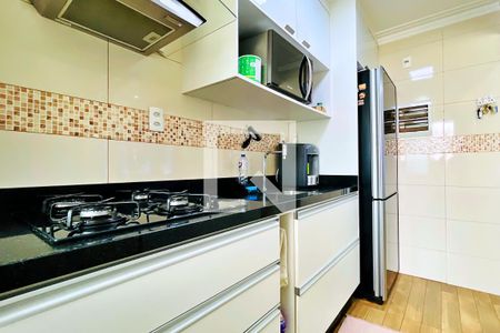 Apartamento à venda com 94m², 3 quartos e 2 vagasCozinha