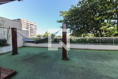 Apartamento à venda com 70m², 2 quartos e 1 vagaÁrea comum