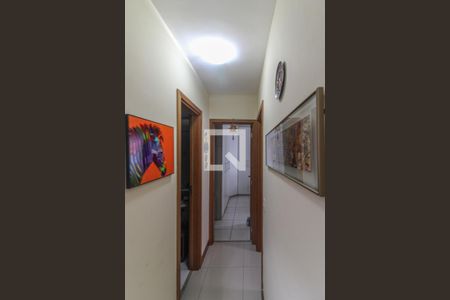 Apartamento à venda com 70m², 2 quartos e 1 vagaCorredor