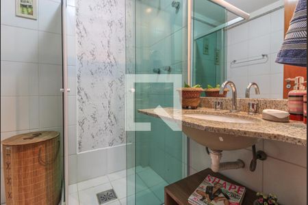 Apartamento à venda com 70m², 2 quartos e 1 vagaBanheiro Social