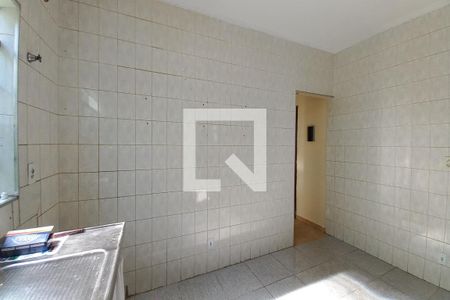 Casa à venda com 142m², 4 quartos e 3 vagas Casa à venda com 142m², 4 quartos e 3 vagasCozinha