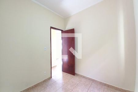 Casa à venda com 142m², 4 quartos e 3 vagas Casa à venda com 142m², 4 quartos e 3 vagasQuarto 2 - Suíte