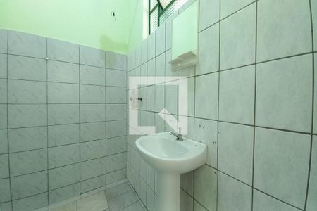 Casa à venda com 142m², 4 quartos e 3 vagas Casa à venda com 142m², 4 quartos e 3 vagasBanheiro