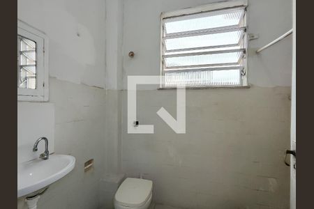 Apartamento à venda com 60m², 2 quartos e sem vagaBanheiro Corredor
