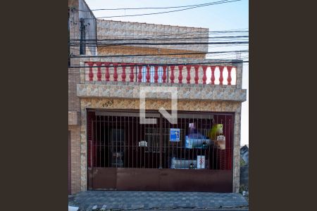 Casa à venda com 125m², 3 quartos e 2 vagasFachada