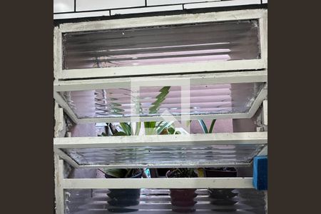 Casa à venda com 146m², 4 quartos e 2 vagasVista do Banheiro da Suíte