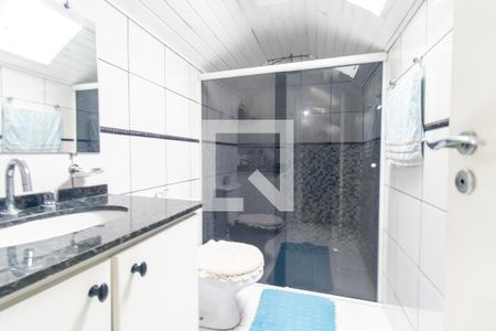 Casa para alugar com 400m², 3 quartos e 8 vagas Casa para alugar com 400m², 3 quartos e 8 vagasBanheiro da Suíte 3