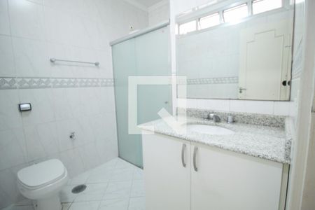 Casa à venda com 279m², 3 quartos e 6 vagas Casa à venda com 279m², 3 quartos e 6 vagasBanheiro