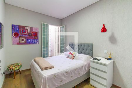 Casa à venda com 200m², 3 quartos e 2 vagasQuarto 2
