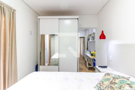 Casa à venda com 200m², 3 quartos e 2 vagasQuarto 1 - Suíte