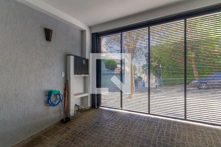 Casa à venda com 200m², 3 quartos e 2 vagasGaragem