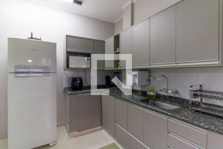 Casa à venda com 200m², 3 quartos e 2 vagasCozinha