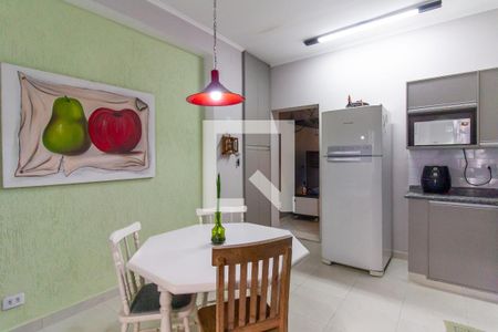 Casa à venda com 200m², 3 quartos e 2 vagasCozinha