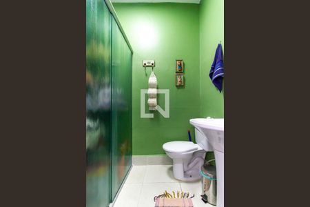 Casa à venda com 200m², 3 quartos e 2 vagasBanheiro de serviço