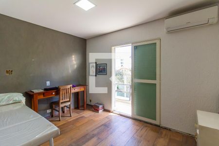 Casa à venda com 200m², 3 quartos e 2 vagasQuarto 3